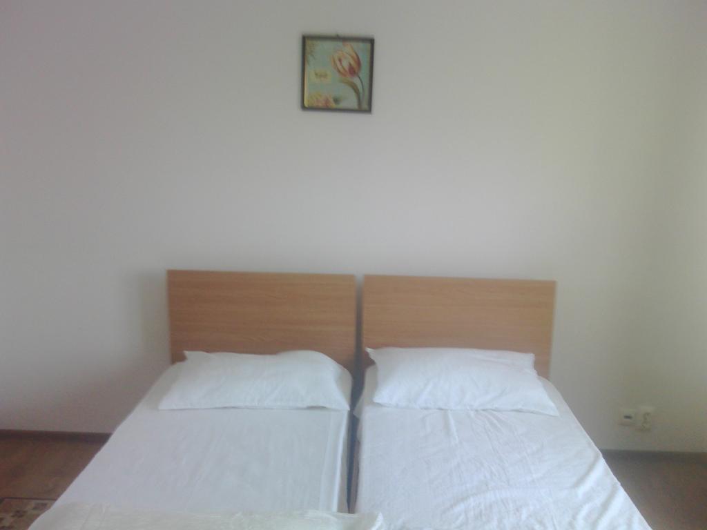 Casa Noastra Hotel Вама Веке Стая снимка